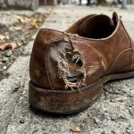 Proč výprask podpatku nenápadně ničí vaše oblíbené boty a chůzi proc-vyprask-podpatku-nenapadne-nici-vase-oblibene-boty-a-chuzi.webp.webp